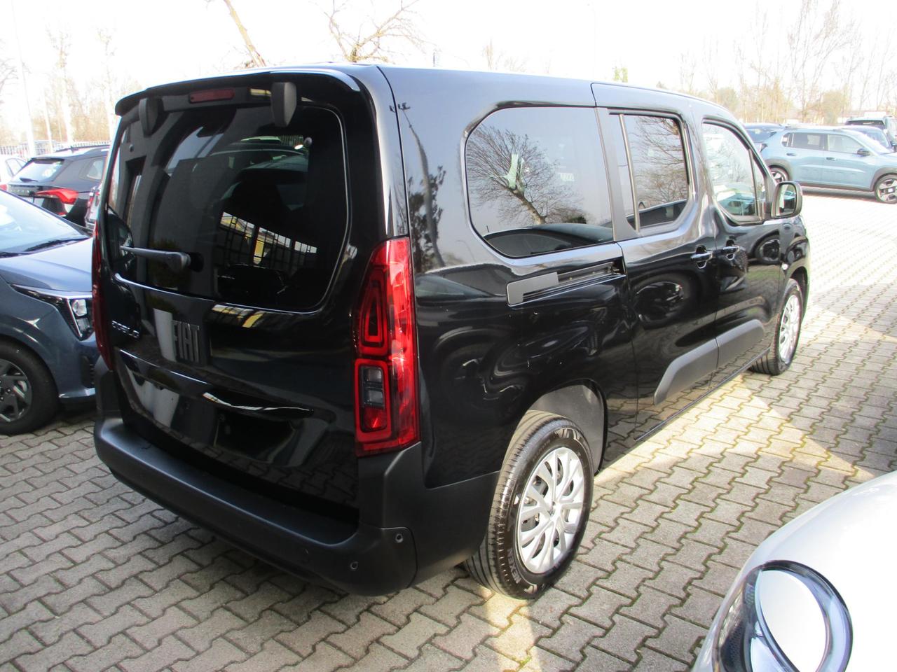 Fiat Doblo Passo Lungo 1.5 d Doblo 130cv auto 7p.ti