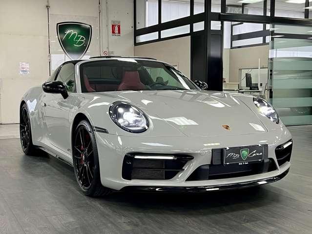 Porsche 992 911 Targa 3.0 4 GTS auto