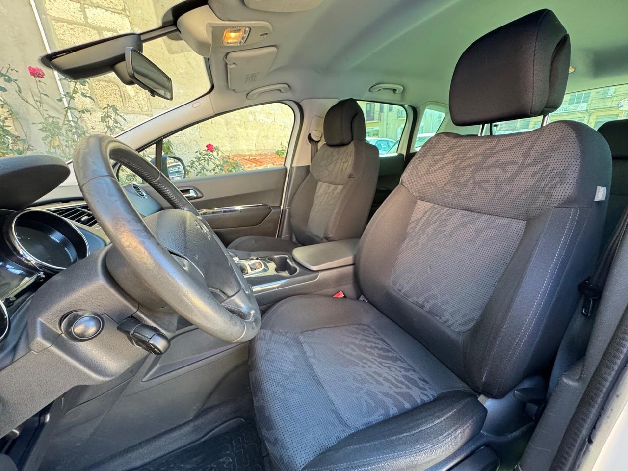 Peugeot 3008 1.6 HDi