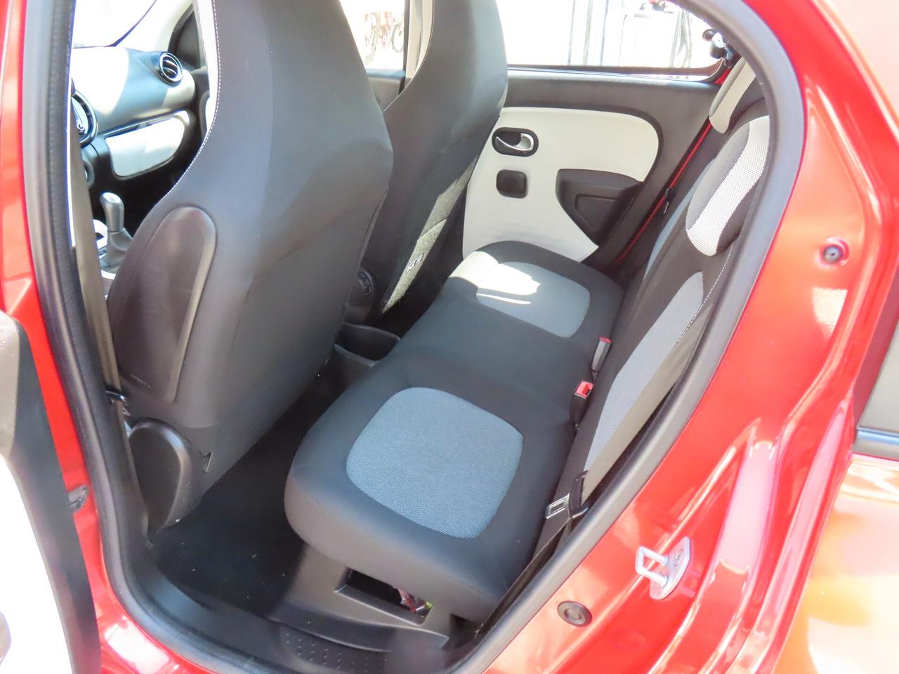 Renault Twingo BENZINA NAVI/CAMERA 42.000 KM CERT