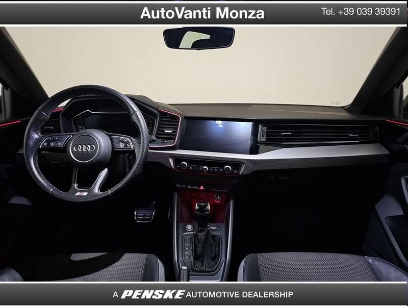 Audi A1 A1 Citycarver 30 1.0 tfsi Identity Contrast 116cv s-tronic