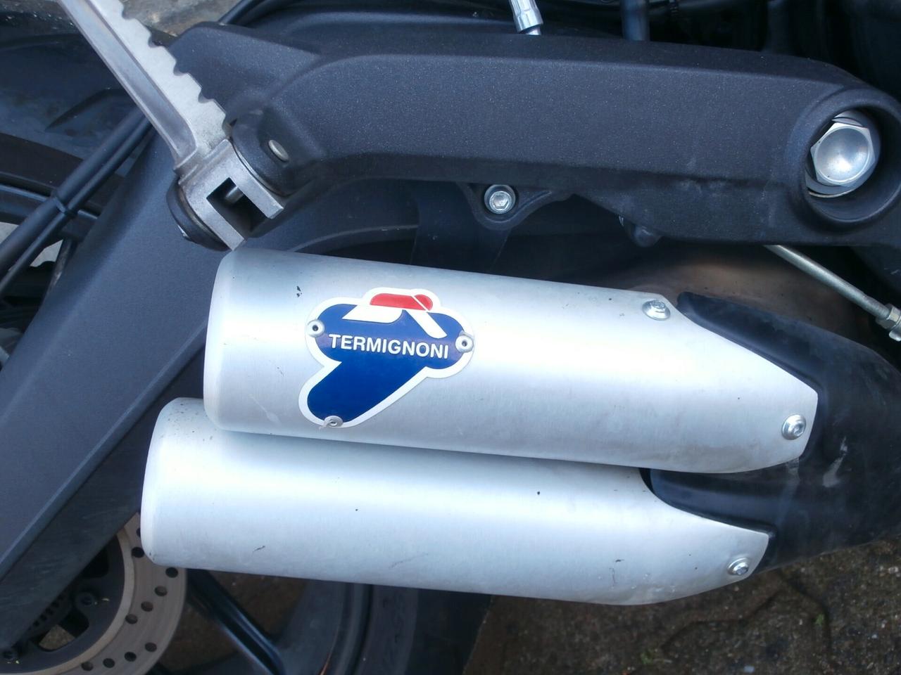 Ducati Scrambler 800 Full Throtte del 2017 PASSAGGIO ,TAGLIANDO E GARANZIA COMPRESI