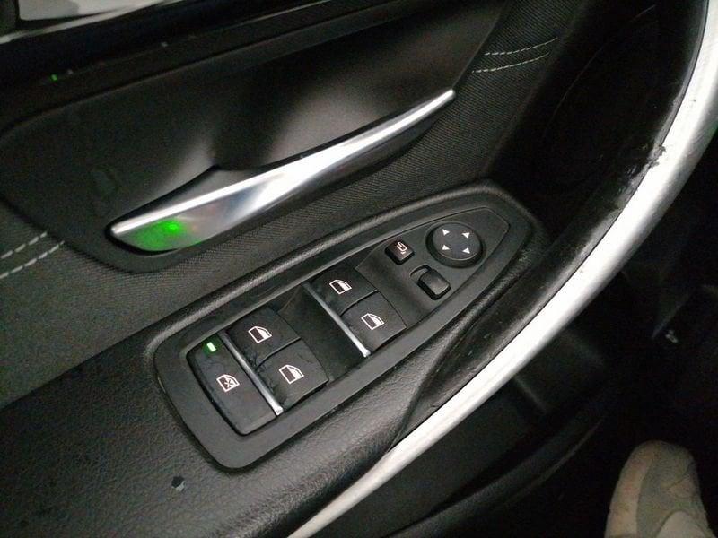 BMW Serie 3 320d Touring xdrive Sport auto