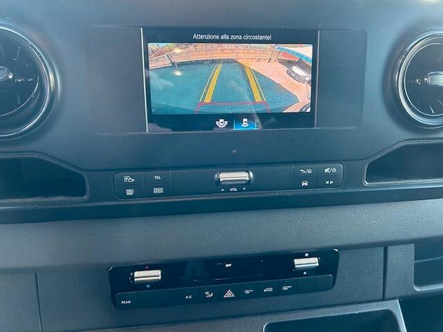 Mercedes-benz Sprinter K43/35 319 CDI RWD TA Tourer