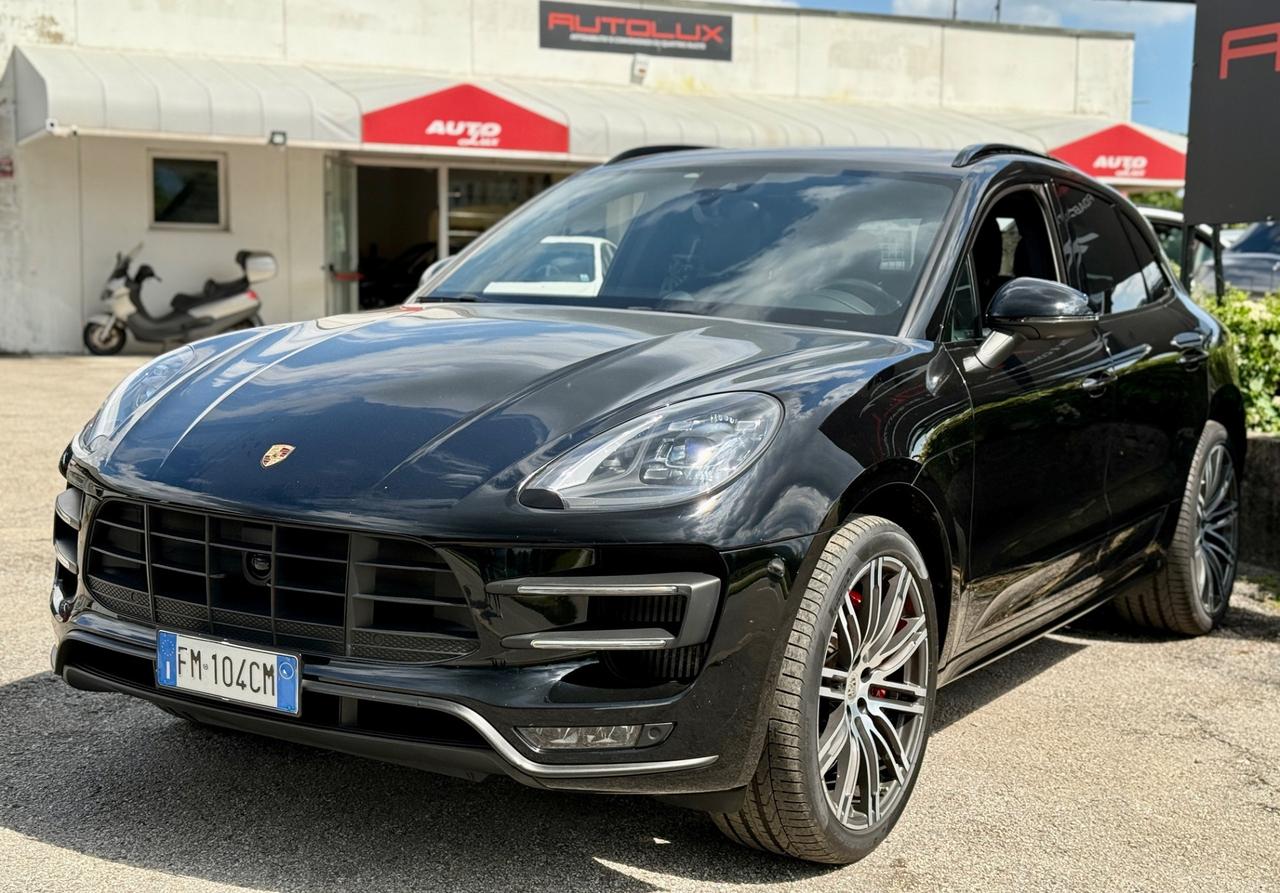 Porsche Macan 3.6 Turbo Performance PORSCHE APPROVED
