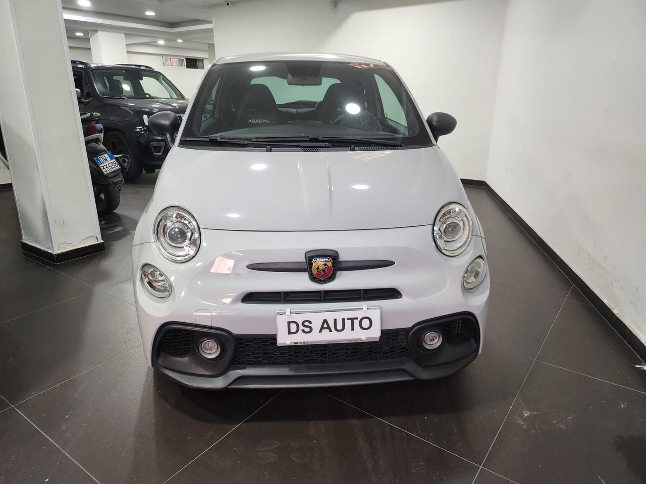 Abarth 595 1.4 Turbo T-Jet 180 CV Competizione