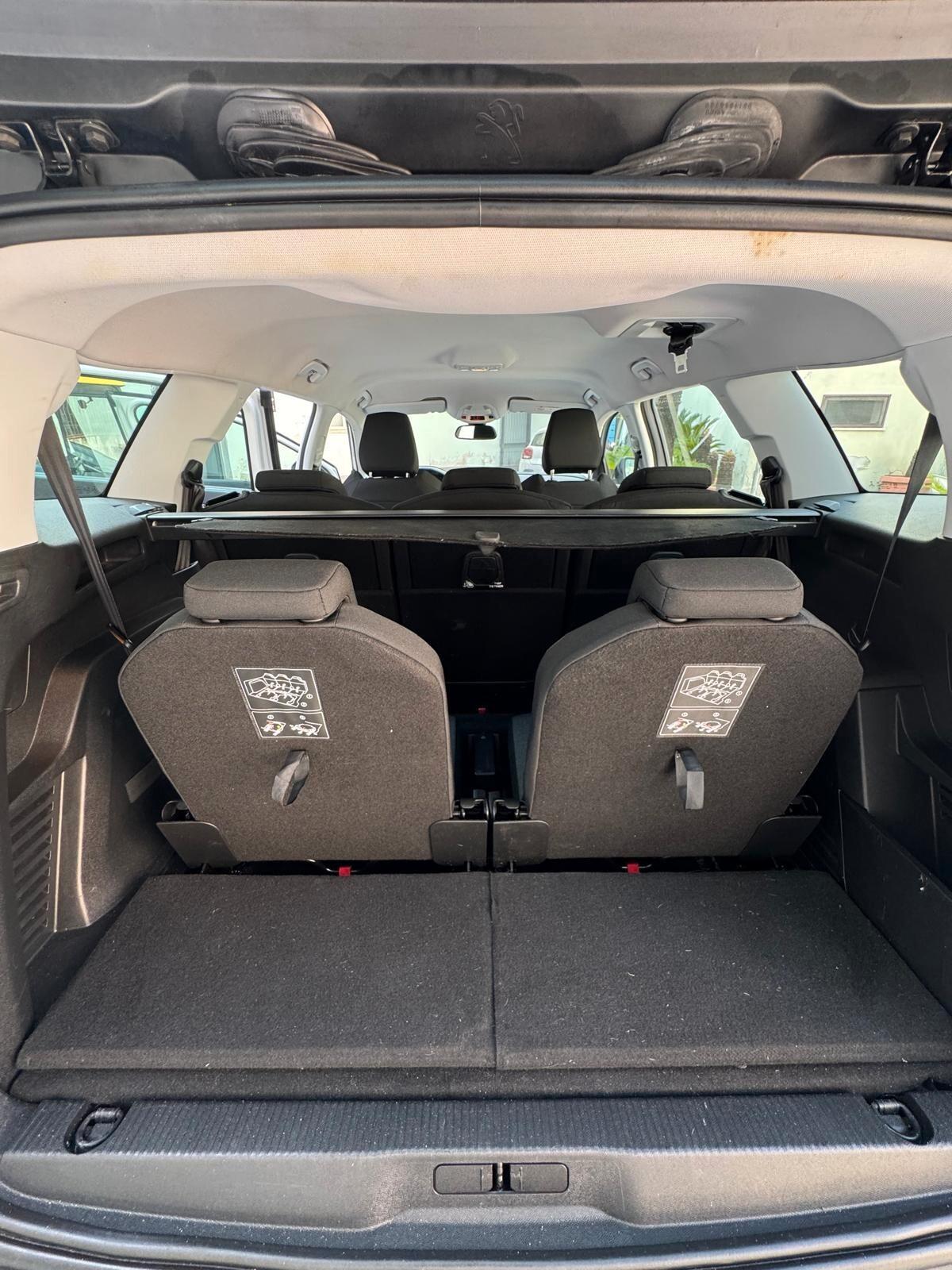 Peugeot 5008 BlueHDi 130 S&S Business