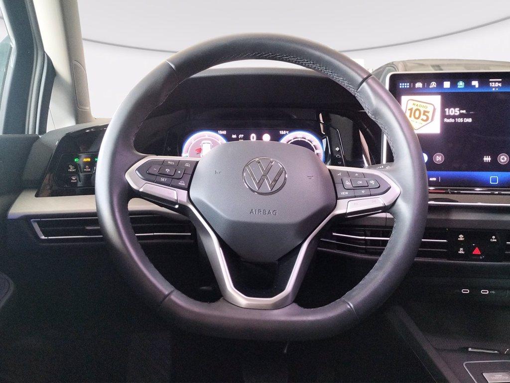 VOLKSWAGEN Golf variant 2.0 tdi life 150cv dsg del 2024