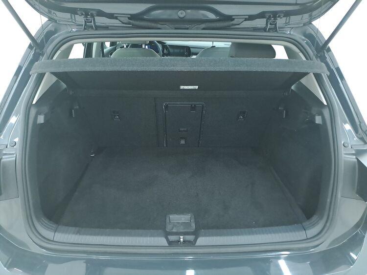 Volkswagen Golf DSG Life BR836820 1.0 Mild Hybrid 110CV