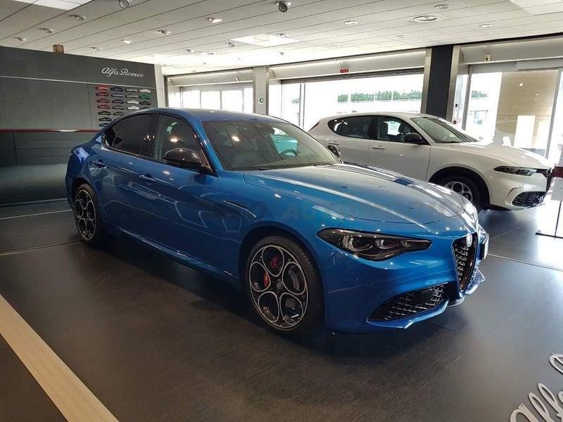 Alfa Romeo Giulia My23 2.2 Turbo Diesel 210 Cv Awd Competizione