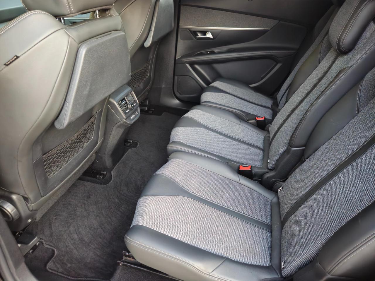 Peugeot 5008 5008 1.5 bluehdi Allure s&s 130cv 7p.ti eat8 my21