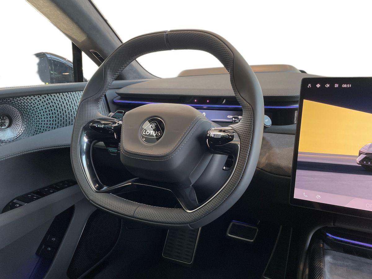 LOTUS EMEYA 600 GT SE