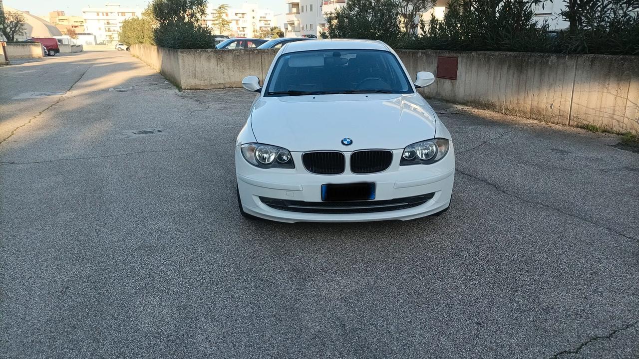 Bmw 116 116d 2.0 116CV cat 5 porte Attiva DPF
