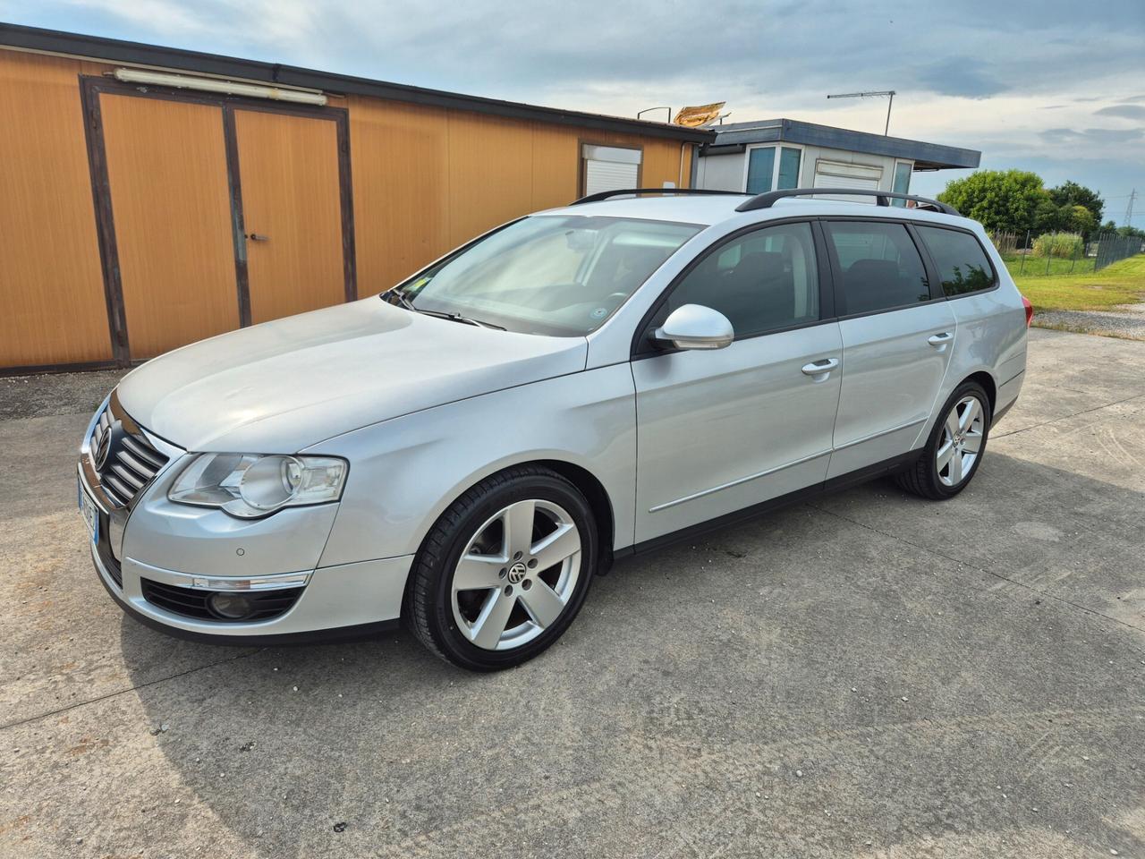 Volkswagen Passat 2.0 TDI DPF Var. Comfortline
