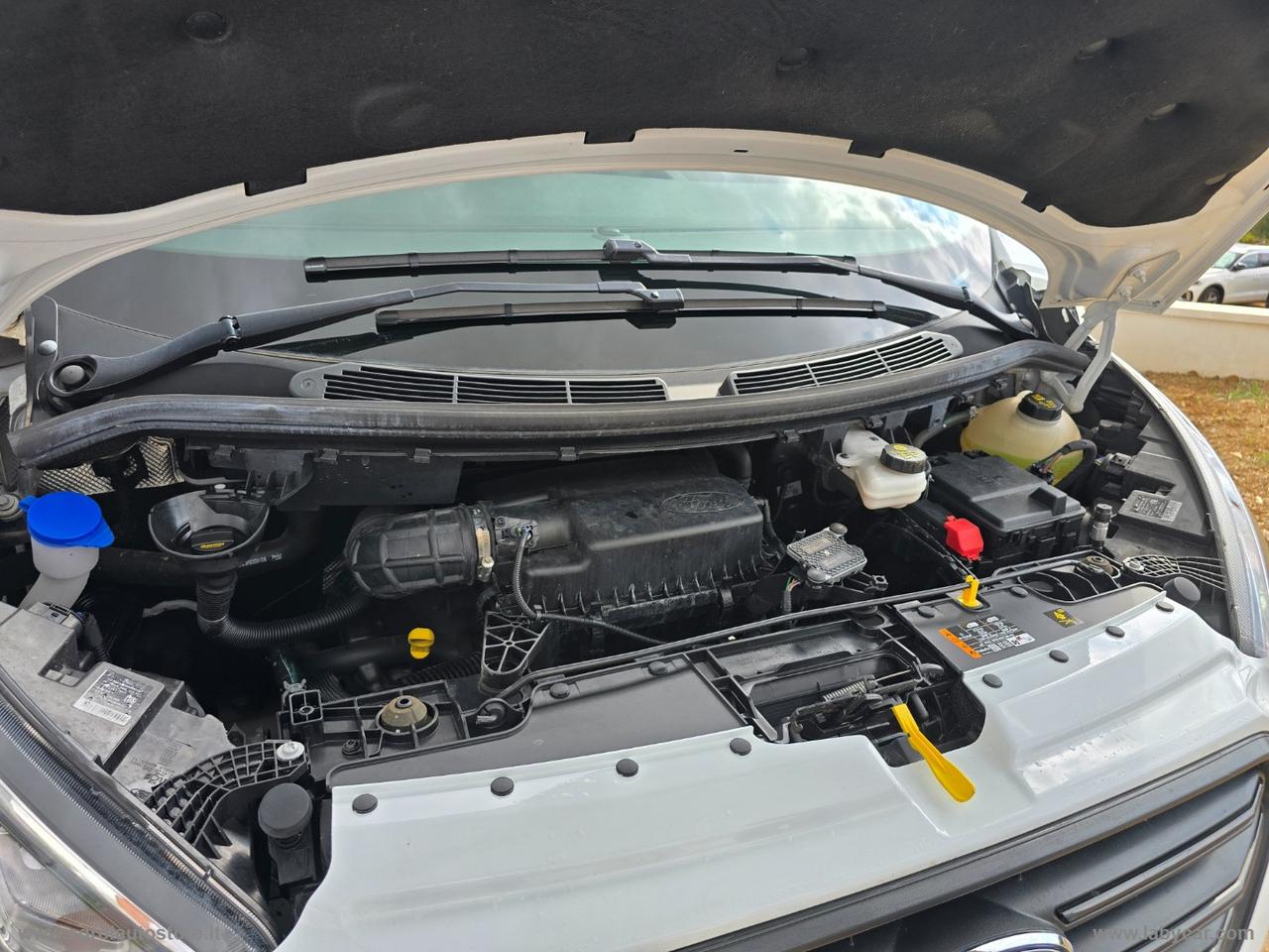 FORD Tran.Cust.320 2.0EcoB.PL Combi Trend