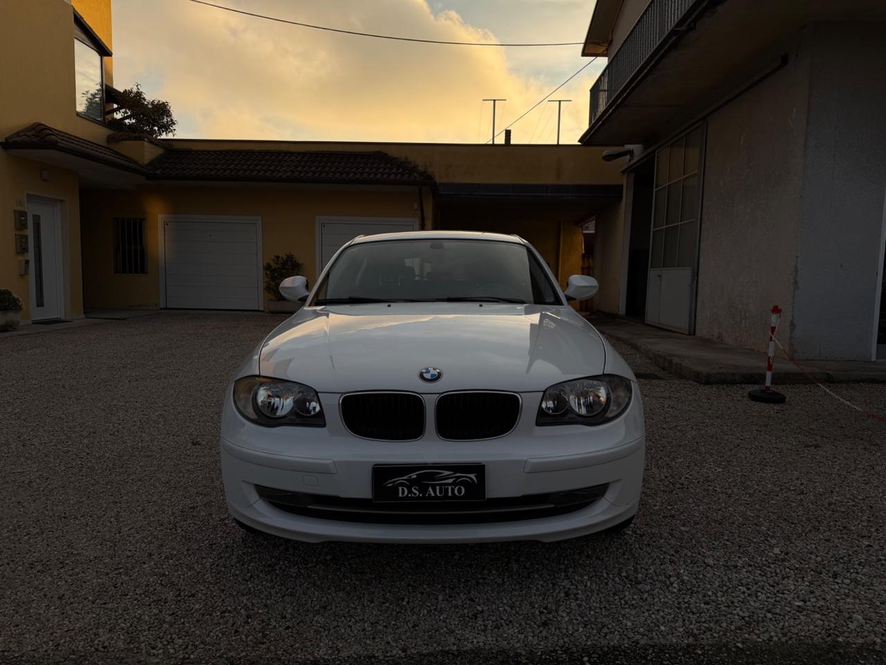 Bmw 116D 2.0 116CV 5 porte OK Neopatentati