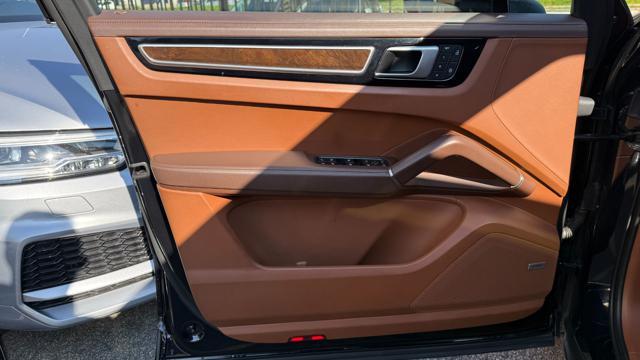 PORSCHE Cayenne 3.0 V6 E-HYBRID 340CV *ITALIANA*PRONTA CONSEGNA*