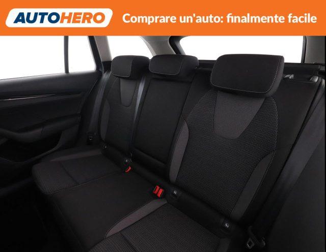 SKODA Octavia iV 1.4 TSI Plug-In Hybrid DSG Wagon Executive