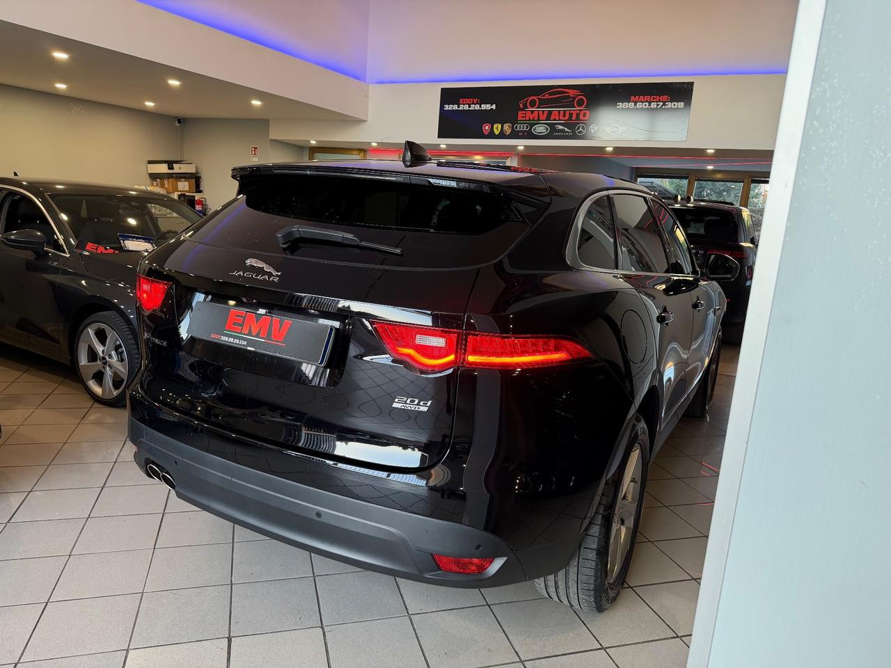 Jaguar F-Pace 2.0 D 180 CV AWD aut Chequered Flag
