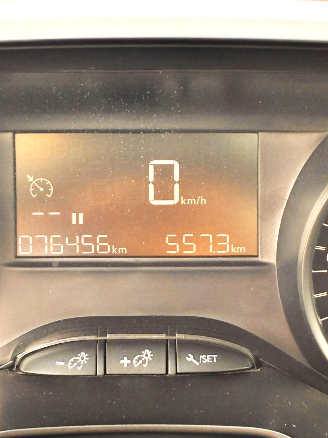 Peugeot 208 Van 2 p.ti (autocarro)