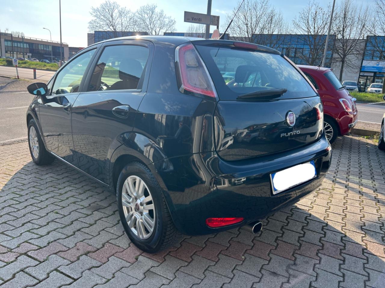 Fiat Punto 1.3 MJT II 75 CV 5 porte Lounge ok Neopatentati