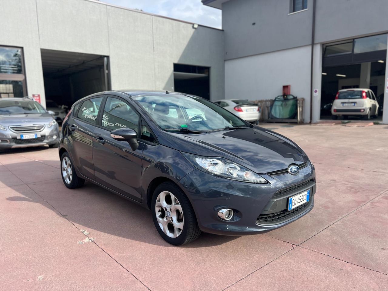 Ford Fiesta Ikon 1.2 16V 60CV 5p. Business