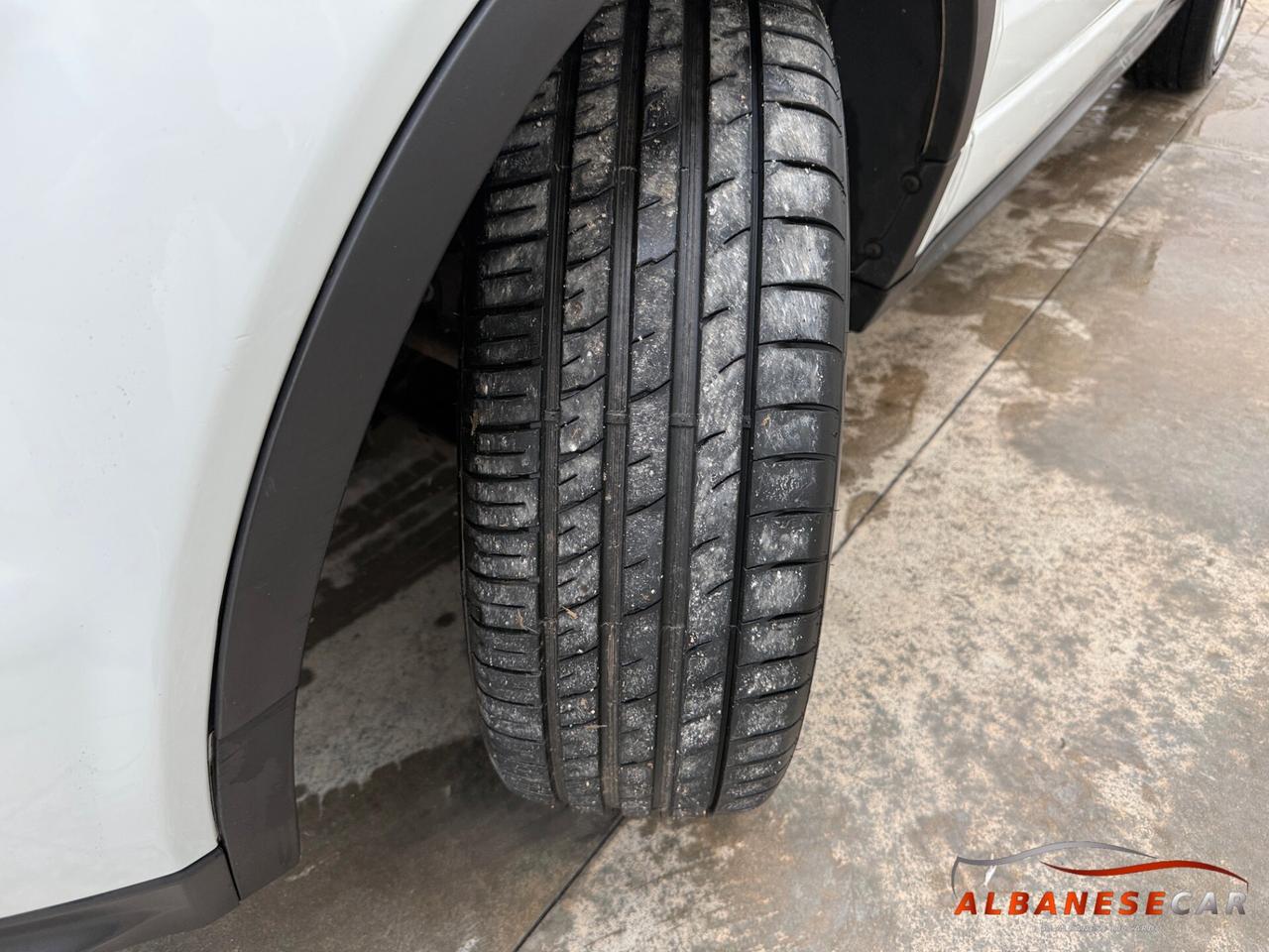 Land Rover Range Evoque 2.2 TD4 5p. Dynamic