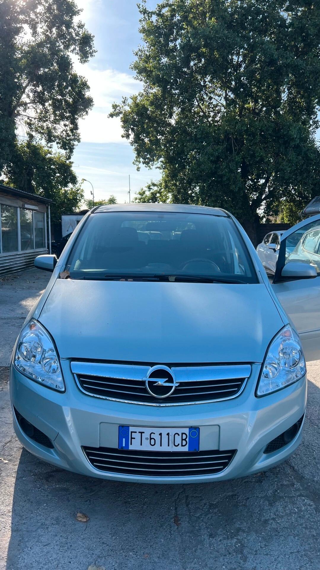 Opel Zafira 1.6 16V ecoM 94CV Cosmo
