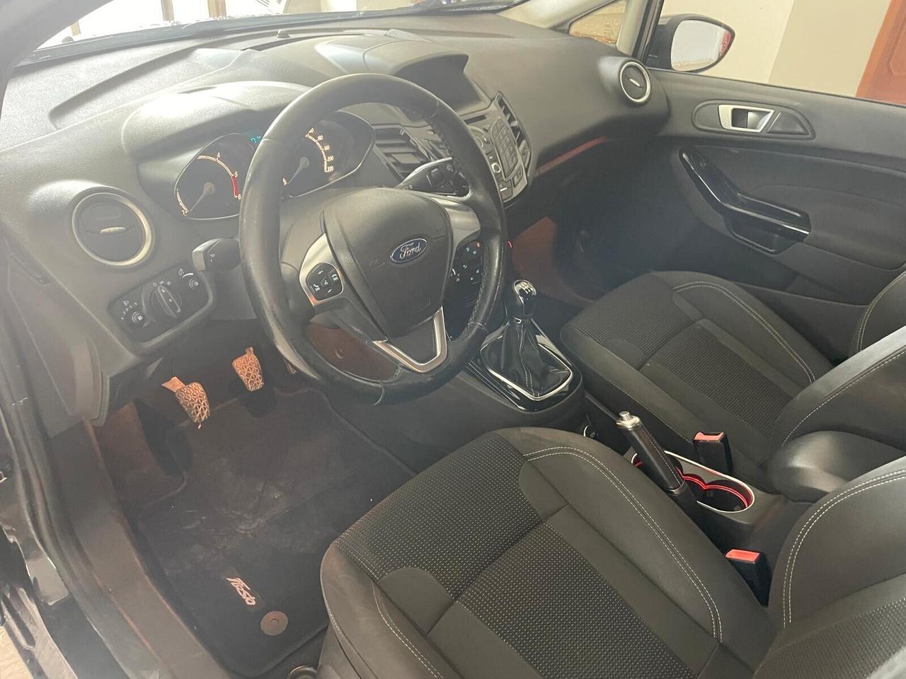 FORD FIESTA 1.5 TDCI 75 CV 5P TITANIUM