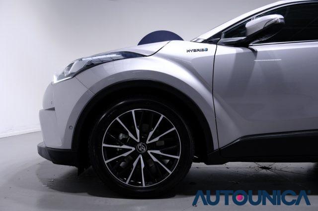 TOYOTA C-HR 1.8 HYBRID E-CVT LOUNGE NEOPATENTATI