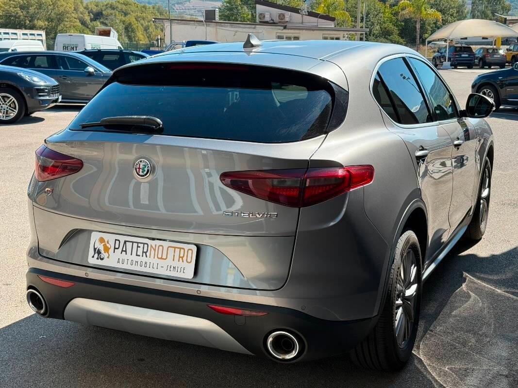 Alfa Romeo Stelvio 2.2 t Executive Q4 210cv auto