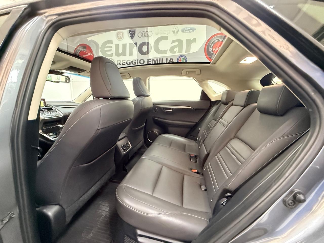 Lexus NX 300h 2.5 Hybrid 155CV 4WD Luxury 07/2020 EURO 6D