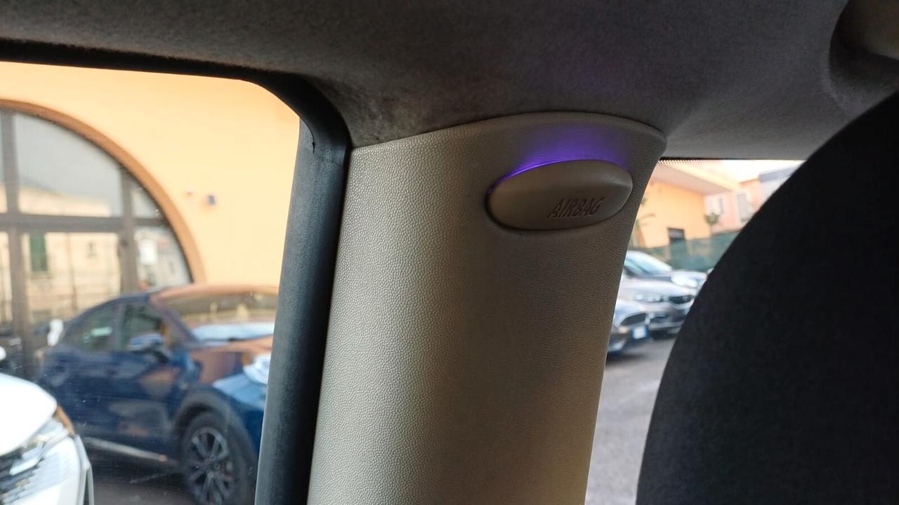 Mini 1.6 16V Cooper D