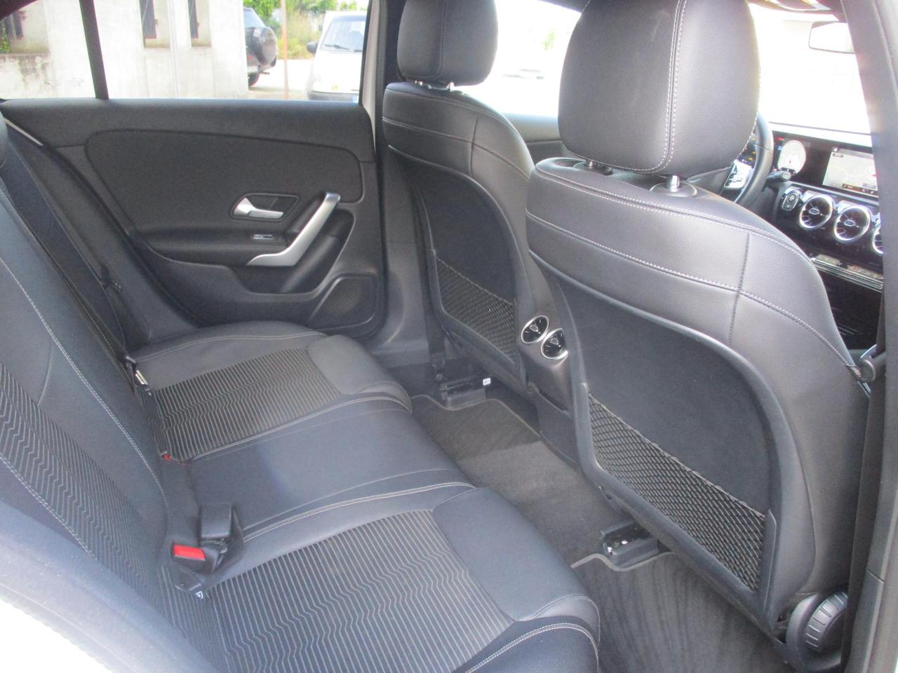 MERCEDES CLASSE A 180D 115cv Sport auto