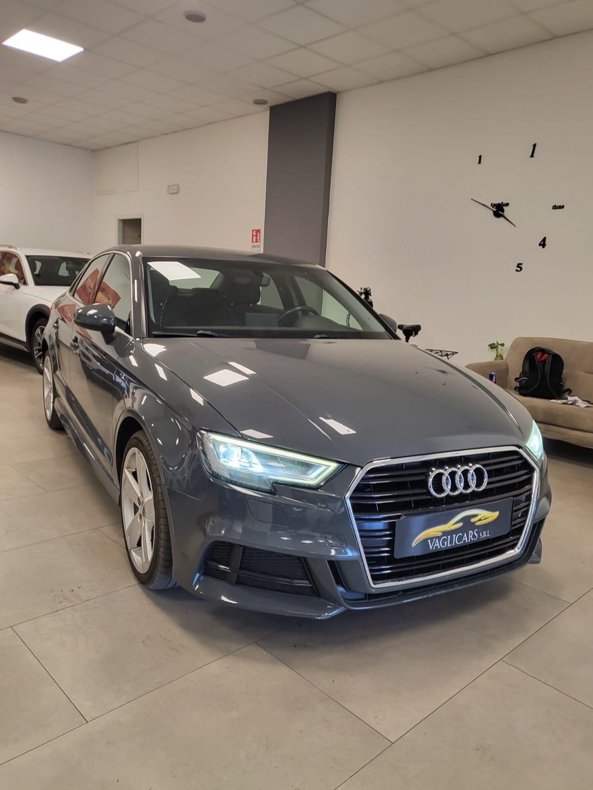 Audi A3 Sedan 30 TDI S tronic Design