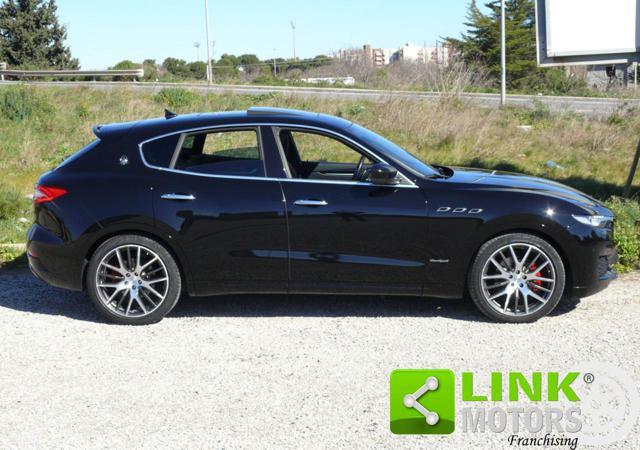 MASERATI Levante V6 Diesel 275 CV AWD Gransport