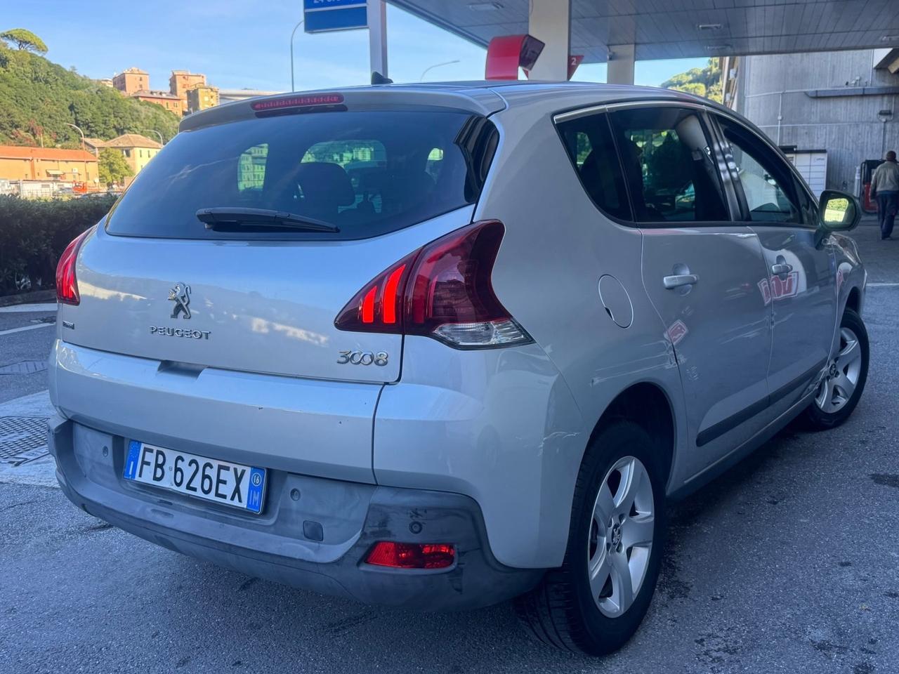 Peugeot 3008 BlueHDi 120cv - euro6 2016