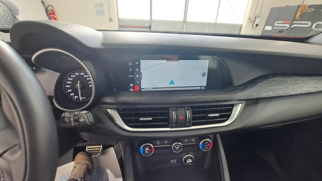 Alfa Romeo Stelvio 2.2 Turbodiesel 160 CV AT8 RWD Business