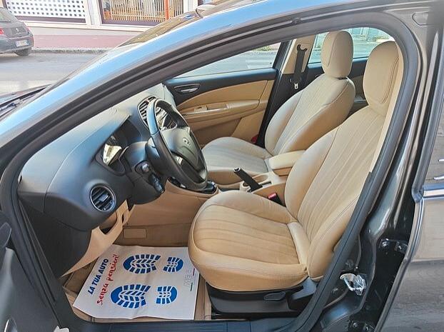 LANCIA Delta 1.6 MJT *107.000 KM* - 2014