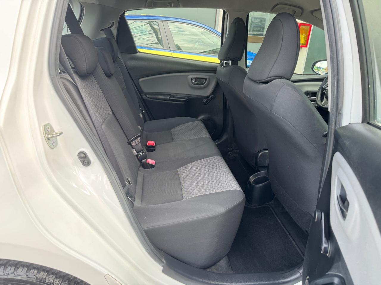 Toyota Yaris 1.0 2015