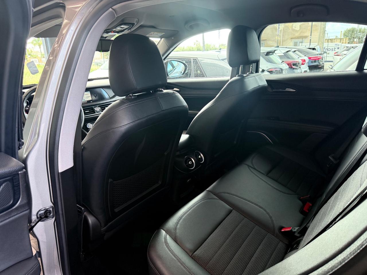 Alfa Romeo Stelvio 2.2 Turbodiesel 190 CV AT8 Q4 B-Tech