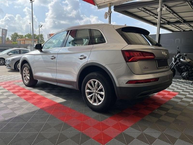 Audi Q5 40 TDI quattro S tronic Business