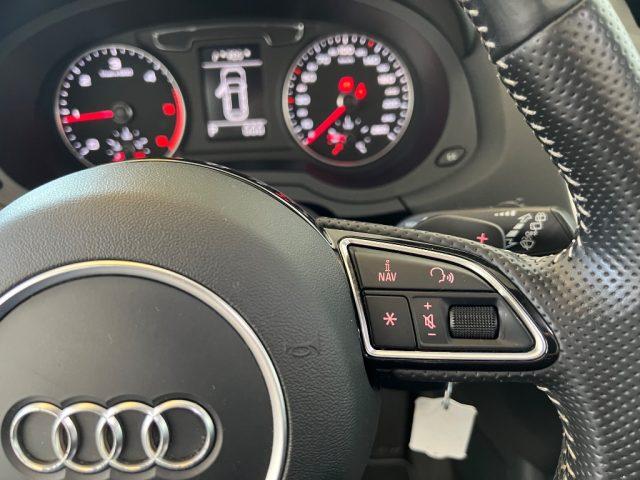 AUDI Q3 2.0 TDI quattro S tronic //S LINE//TETTO//