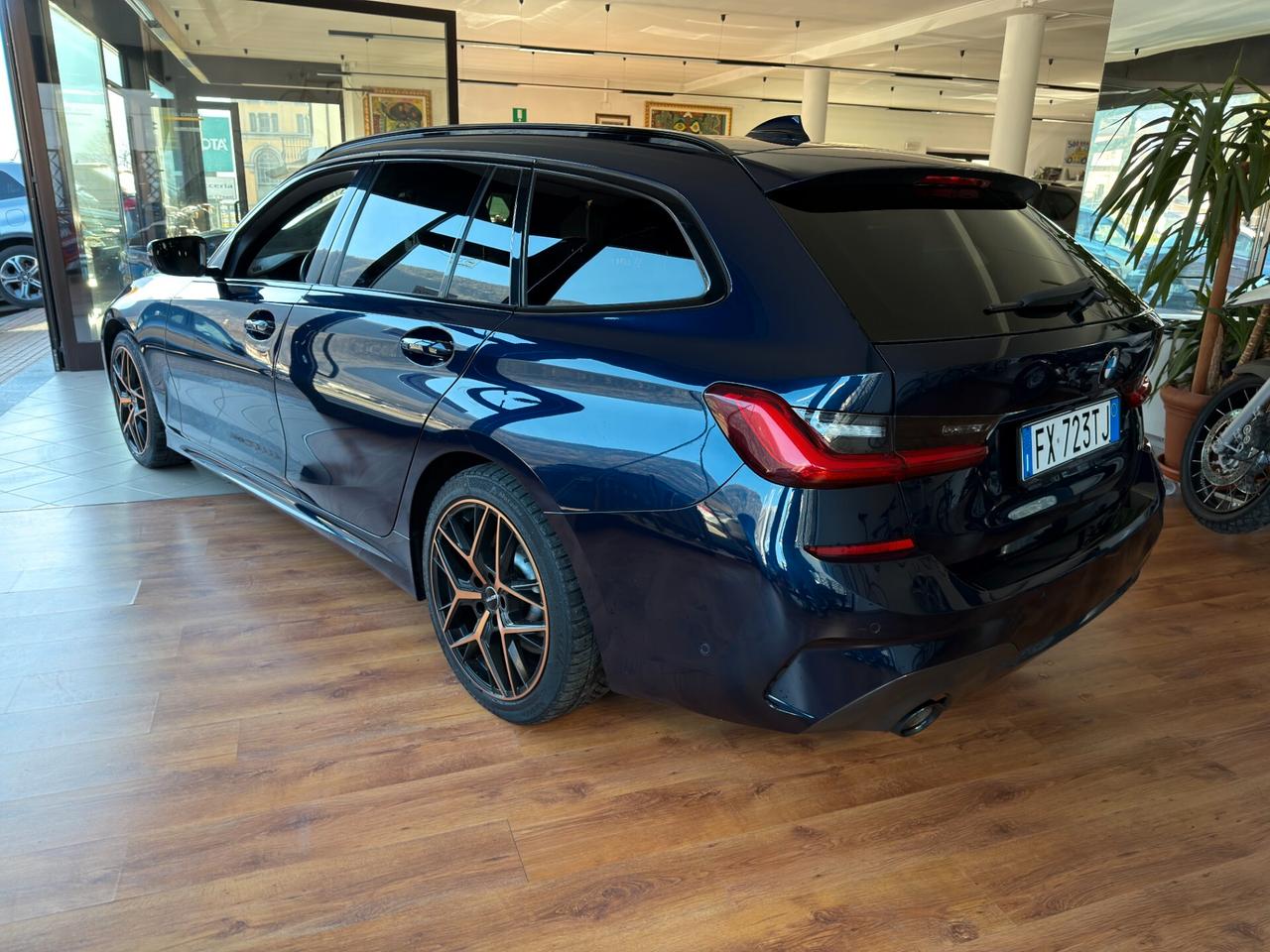 BMW 330d 3.0cc 265Cv Touring xdrive Msport auto gancio traino