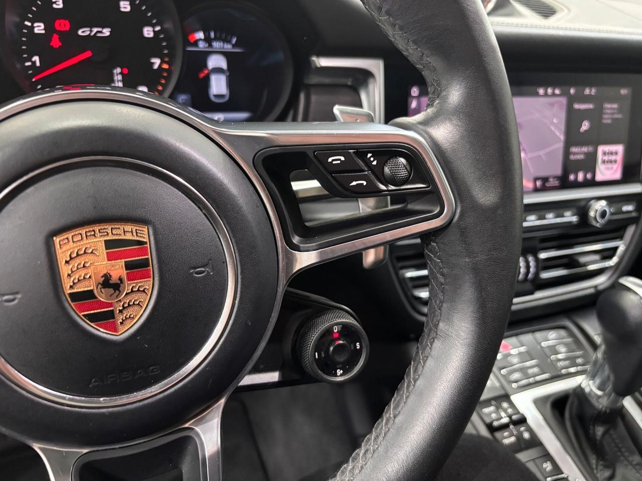 PORSCHE MACAN GTS 2.9