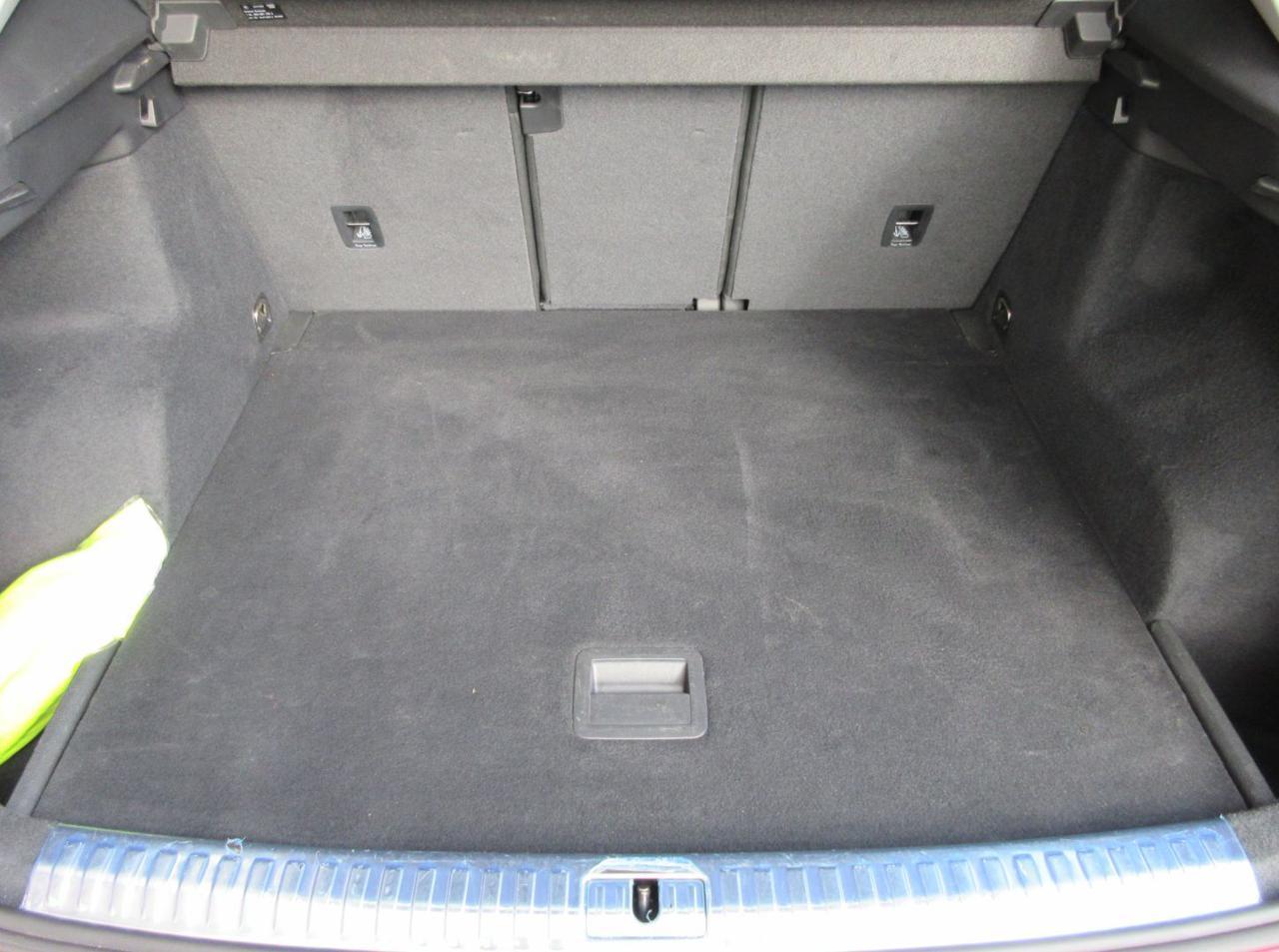 AUDI Q3 35 TDI S tronic Business Advanced