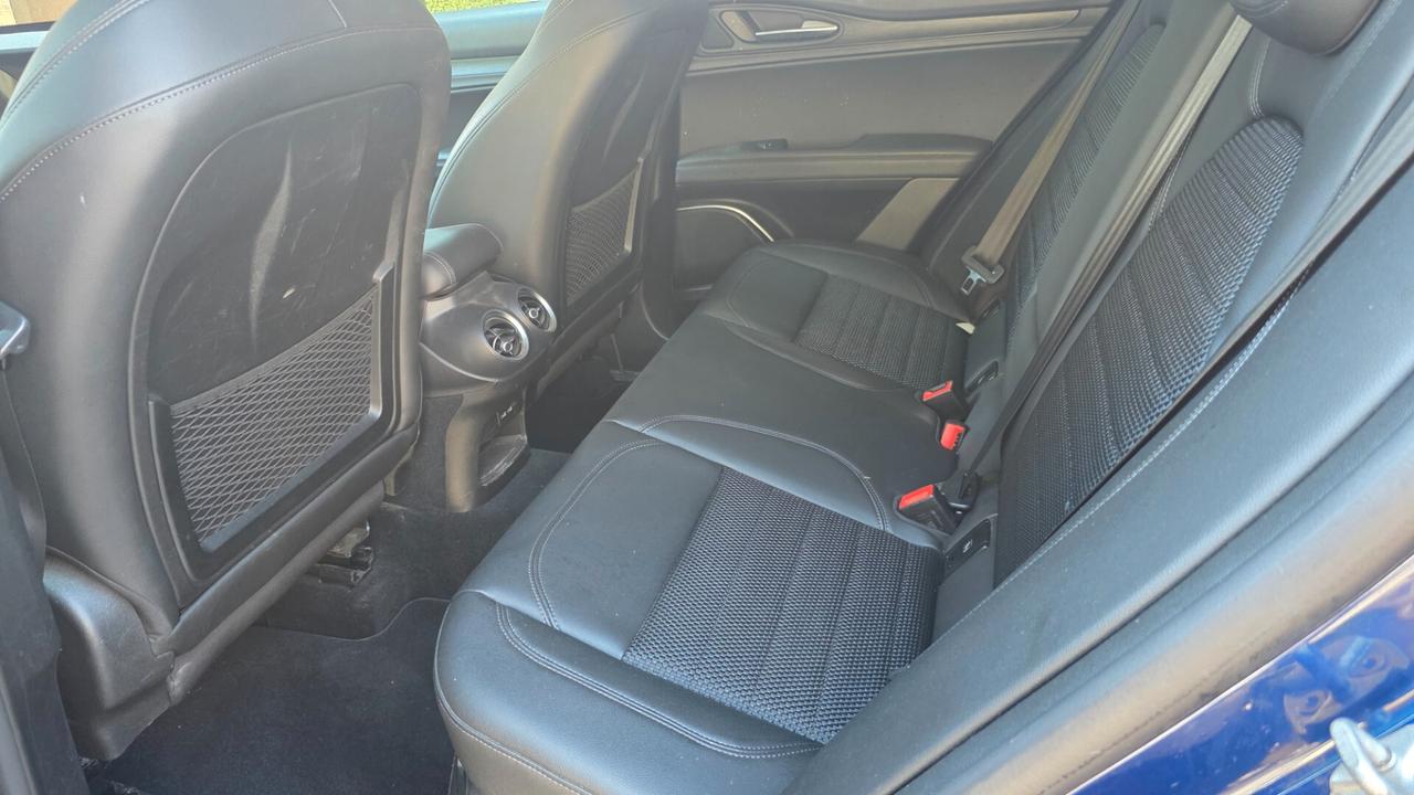 Alfa Romeo Stelvio 2.2 Turbodiesel 210 CV AT8 Q4 Super