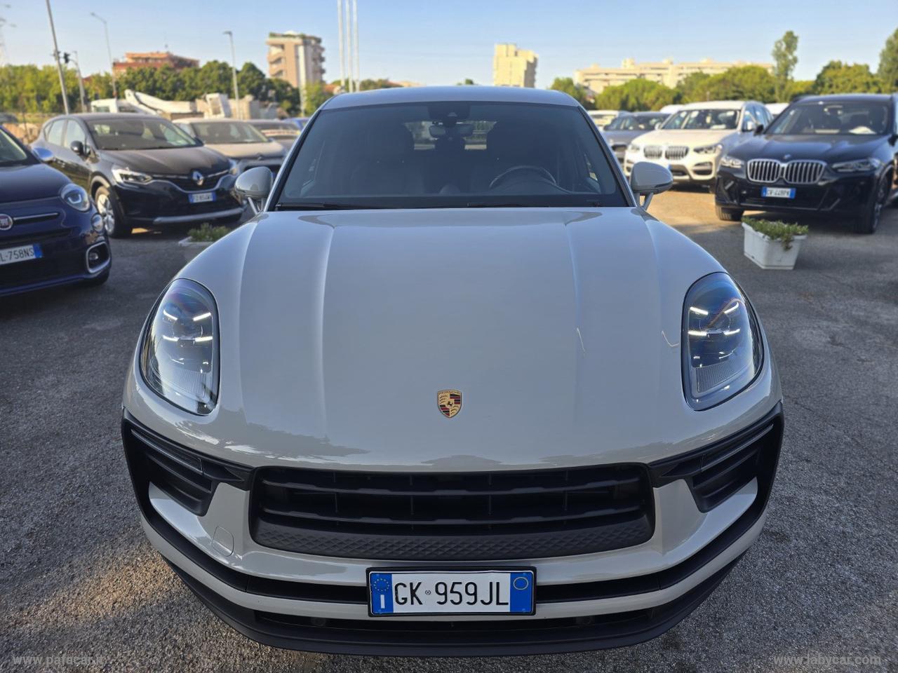 PORSCHE Macan 2.0 T