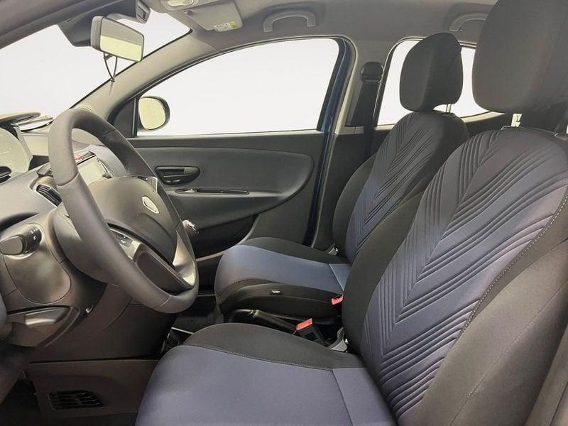 Lancia Ypsilon 1.0 firefly hybrid Gold s&s 70cv 5p.ti