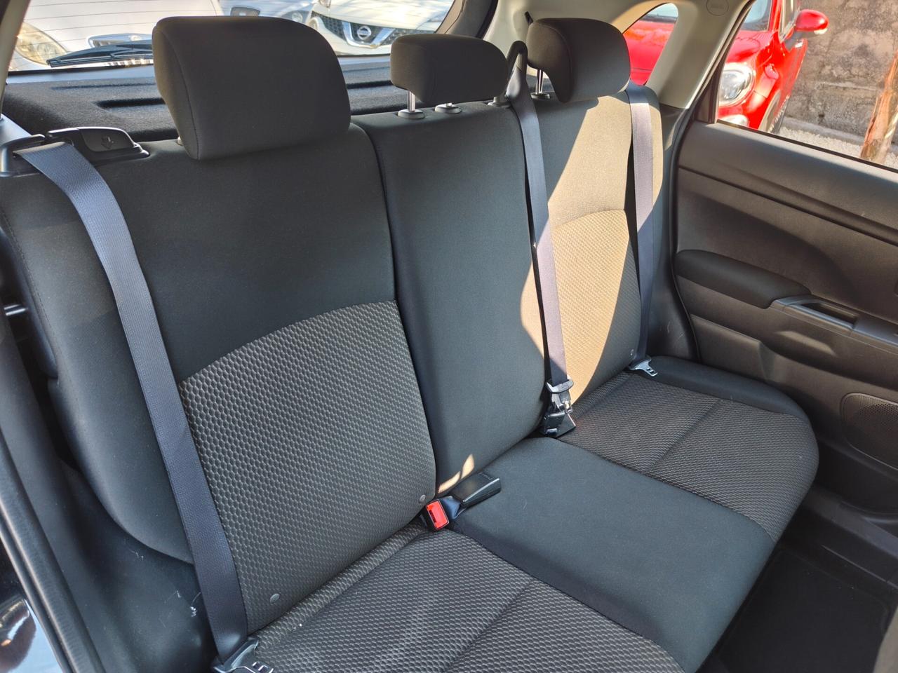 Mitsubishi ASX 1.6 DI-D 114 CV 2WD Instyle Navi